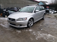 Dezmembrez VOLVO V50 1.6 d D2 115 cai Model 2011 cu 6 trepe pachet R Design