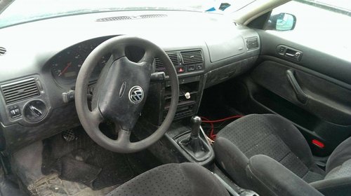 Dezmembrez Vplkswagen Golf4 1,9tdi ALH An.2002