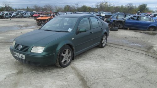 Dezmembrez vw bora 1.6b