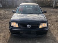 Dezmembrez Vw Bora 2003 1.9,tdi, tip axr, neagra