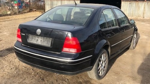 Dezmembrez Vw Bora 2003 1.9,tdi, tip axr, neagra