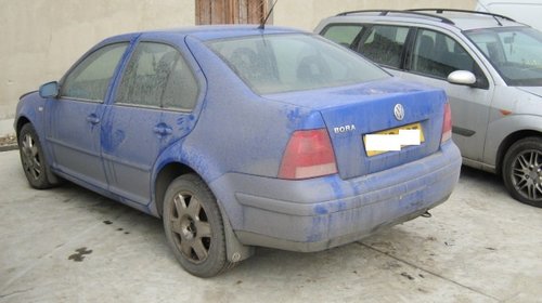 Dezmembrez VW Bora din 2000, 1.6b