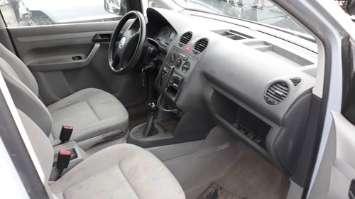 Dezmembrez VW Caddy 1.9 bls