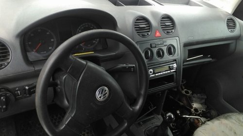 Dezmembrez VW Caddy 1.9 TDI 77 kw motor BLS 2004-2009
