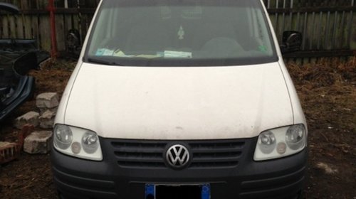 Dezmembrez Vw Caddy 1.9 Tdi Si 2.0 Tdi 2004 2