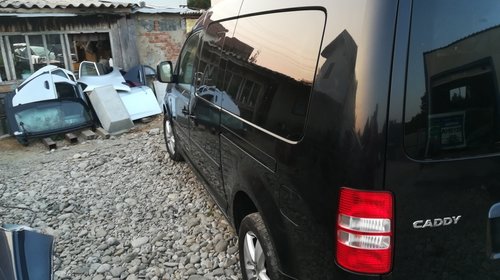 Dezmembrez vw caddy maxi life 1.6 tdi 75 kw motor CAYD din 2014