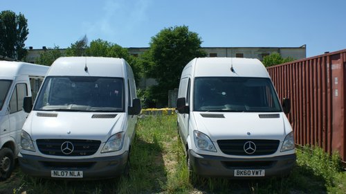 Dezmembrez VW Crafter 2.5 TDI 2010