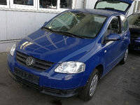 Dezmembrez VW Fox 1.4tdi BNM volan stanga motor cutie far bara servo