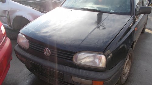 Dezmembrez VW Golf 3, 1.6 benzina, an 1994