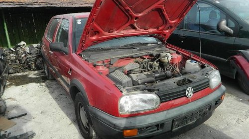 Dezmembrez VW Golf 3, an 1995, 1.6 benzina