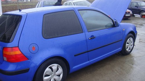 Dezmembrez VW Golf 4 1.4 16v 1998