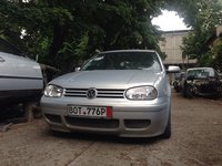 Dezmembrez Vw Golf 4 1.4 16v an 2000 cod motor AKQ argintiu