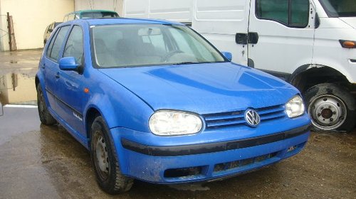 Dezmembrez Vw Golf 4 1.4 16v an 2000