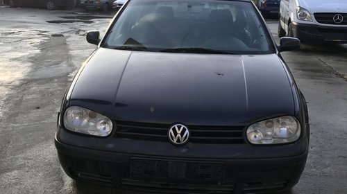 Dezmembrez VW Golf 4 1.4 16V din 2001