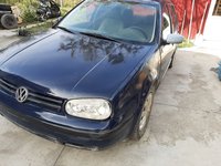 Dezmembrez VW Golf 4, 1.4 benzina, AHW, 55 kw, 2001, piese caroserie