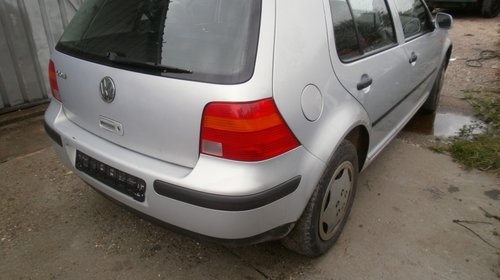 Dezmembrez VW Golf 4 1.4 euro 2