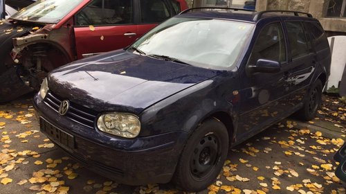 Dezmembrez Vw Golf 4 1.6 SR an 2000 albastru break