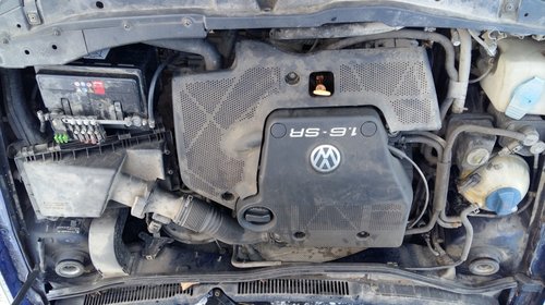 Dezmembrez VW golf 4 1,6 SR an fabricație 2001