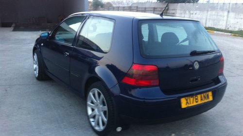 DEZMEMBREZ VW GOLF 4 1.8 GTI IN 23 AUGUST, MANGALIA