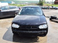 Dezmembrez VW Golf 4 1.9 TDI AXR culoare LC9Z 533