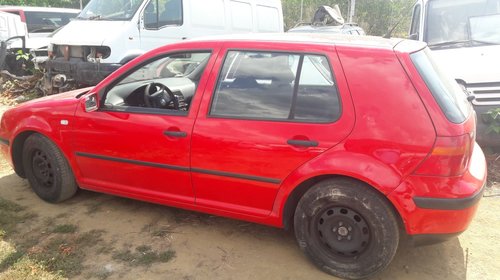 Dezmembrez VW Golf 4 2000 HATCHBACK 1.4 i 16v