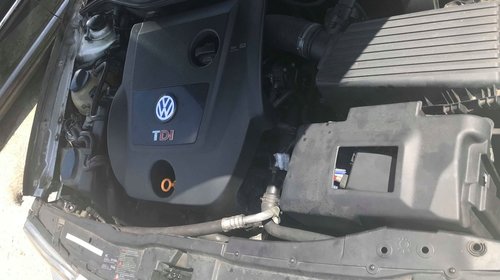 Dezmembrez VW Golf 4 2001 HATCHBACK 1.9 TDI