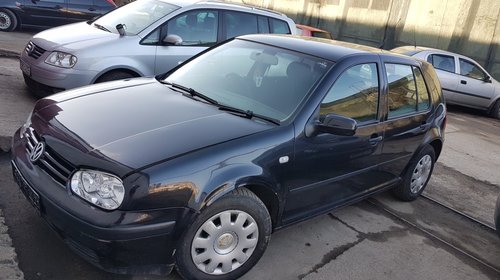 Dezmembrez VW Golf 4 2003 Hatchback 1.6 16v