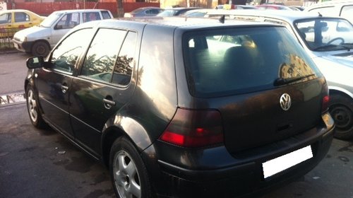 DEZMEMBREZ VW GOLF 4 AN 1999 MOTOR 1900 TDI 5 TREPTE MANUALA