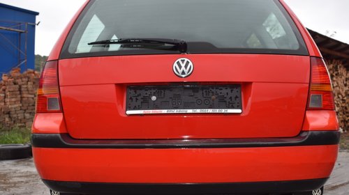 Dezmembrez VW Golf 4 Combi 1.9 TDI AGR cod culoare LP3G