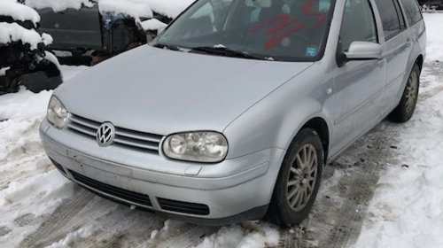 Dezmembrez Vw Golf 4 combi gri, 1.9,tdi tip a