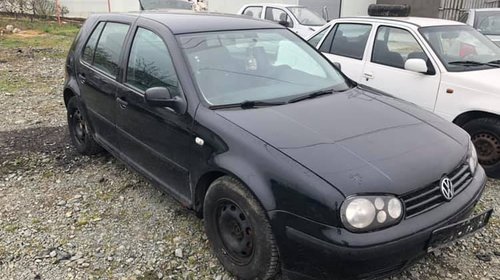 Dezmembrez VW GOLF 4 DIN 2002