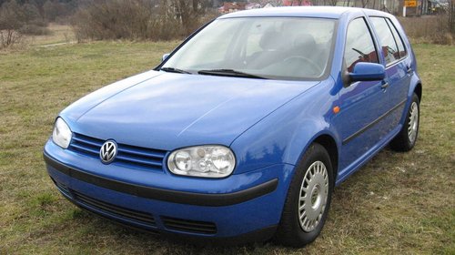 Dezmembrez Vw Golf 4 Hatchback 1 4 16v Ahw 75