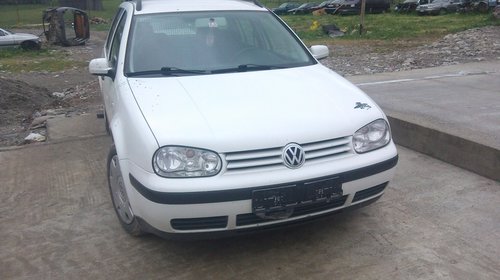 Dezmembrez vw golf 4 variant 101cp