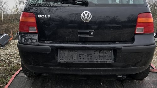 Dezmembrez VW golf 4