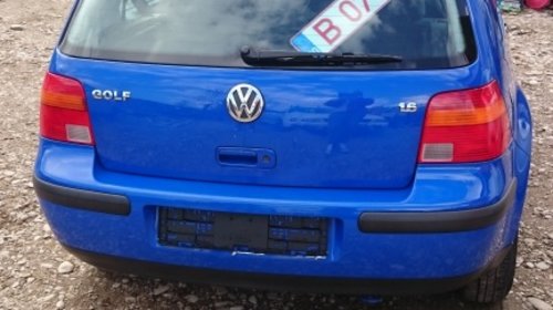 Dezmembrez vw golf 4