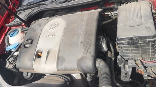 Dezmembrez VW Golf 5, 1.6 FSI