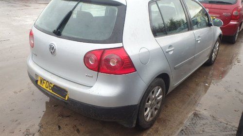 Dezmembrez VW GOLF 5 1.9 tdi BKC **2006**