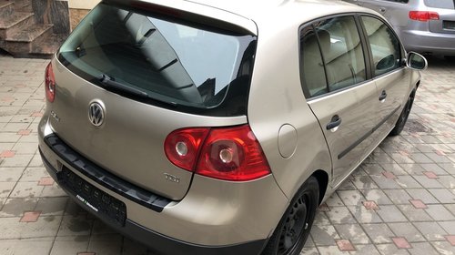 Dezmembrez vw golf 5 1.9 tdi BKC manuala5+1T GQQ culo LD1W 2007