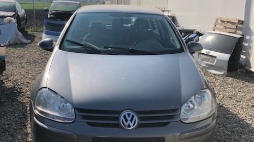 Dezmembrez Vw Golf 5, 1,9td tip Bls, an 2007