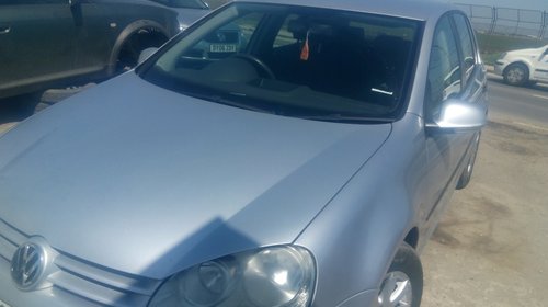 Dezmembrez vw golf 5 2.0 sdi an 2006