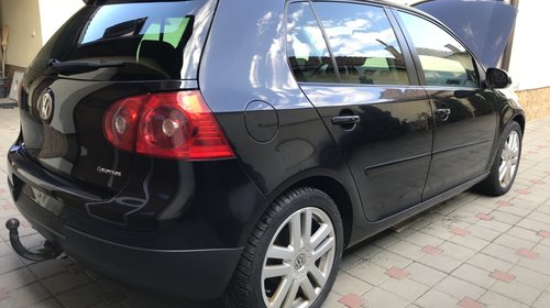 Dezmembrez vw golf 5 2.0 tdi BKD 4motion cutie 6+1T cod FUQ cod culoare caroserie LC9Z