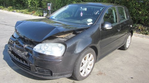 Dezmembrez vw golf 5 2.0 tdi (bkd)