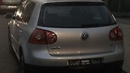 Dezmembrez VW Golf 5 2006 hatback 1.9