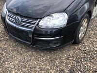 Dezmembrez Vw Golf 5 combi negru, 2,0tdi tip BMM an 2008