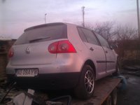 Dezmembrez VW Golf 5 motor 1.9 tdi