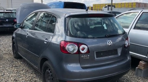 Dezmembrez Vw Golf 5 Plus, Gri 1,9tdi Bls, an 2007