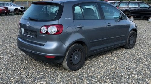 Dezmembrez Vw Golf 5 Plus, Gri, 2,0Tdi tip BMM, an 2007 de Europa