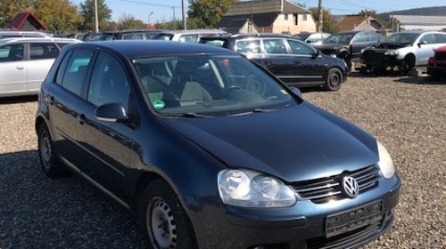 Dezmembrez Vw Golf 5 tour gri, 1,9tdi tip BLS, an 2007, volan stanga