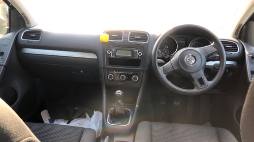 Dezmembrez VW Golf 6 1.4 i CGG 2010 cutie manuala cod LEG 5 raporte