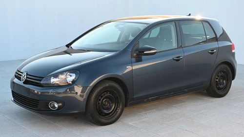 Dezmembrez Vw Golf 6 1.6 TDI hatchback cod motor CAY 105 cp / 77 KW transmisie manuala an de fabricatie 2010